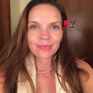 Meet your Posher, Estelle